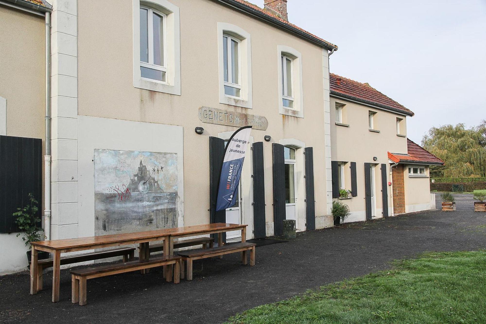 Auberge De Jeunesse Hi Genets Экстерьер фото